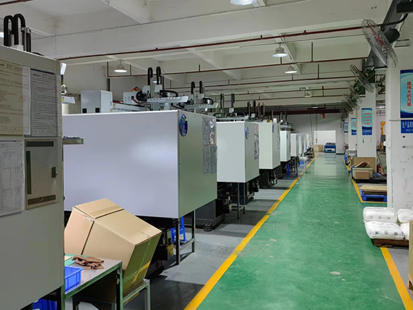 Plastic injection workshop