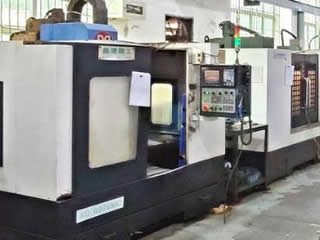 Plastic dual shots machine